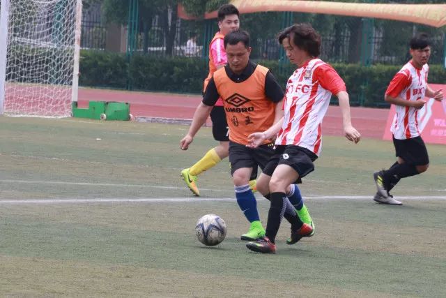 欧洲体育媒体协会评赛季最佳阵：枪手4将、巴黎3人 姆哈凯三叉戟